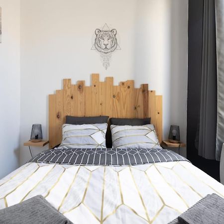 Le 107 Carca ! Apartment Carcassonne Luaran gambar
